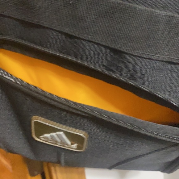 Adidas Bridge City👟Dame 8 sz14+EUC Adidas bag 17x13Lx4.5D - Picture 13 of 16